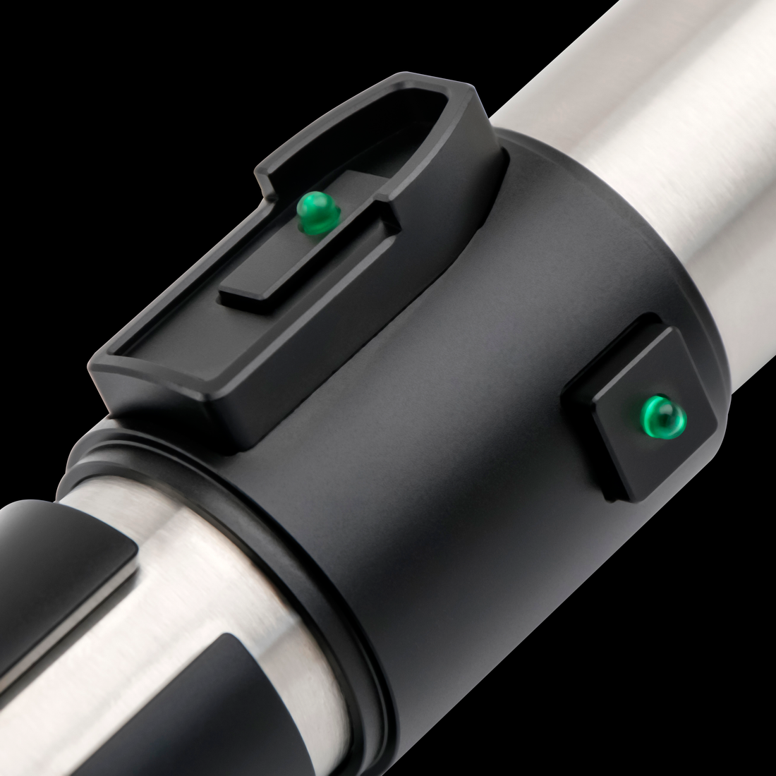 Yoda episode 3 Legacy Neopixel Lightsaber by Pulse Sabers - Screen-accurate Star Wars™ replica crafted for collectors and duellists.